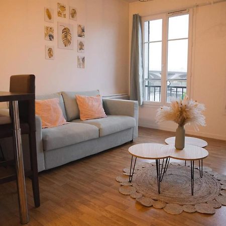 Apartamento Au Reflet Du Pont La Rivière-Saint-Sauveur Exterior foto